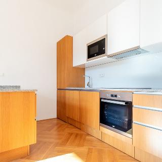 Pronájem bytu 3+kk 74 m² Praha, Maiselova