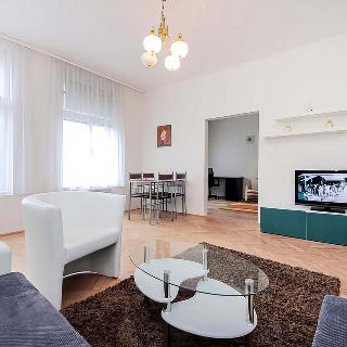 Prodej bytu 2+1 70 m² Praha, Plzeňská