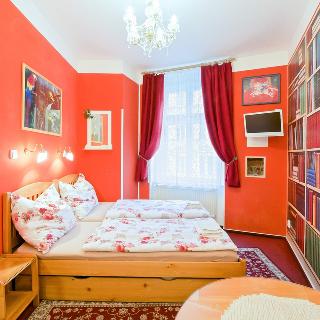 Pronájem bytu 1+kk a garsoniéry 20 m² Praha, Sokolovská