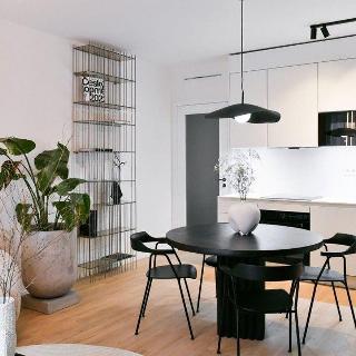 Pronájem bytu 2+kk 53 m² Praha, Nádražní