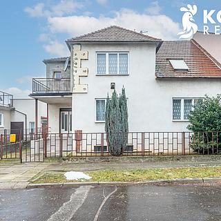 Prodej rodinného domu 160 m&sup2; Veselí nad Moravou