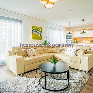 Prodej bytu 3+kk 119 m&sup2; Volary