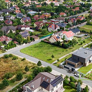 Prodej stavební parcely 1196 m&sup2; Jesenice
