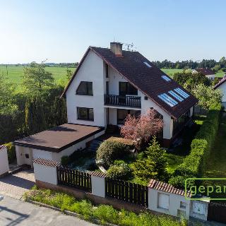 Prodej rodinného domu 264 m² Bříství