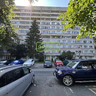 Prodej bytu 3+1 81 m² Praha, Vysočanská