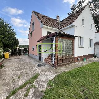 Prodej rodinného domu 115 m² Neratovice, 