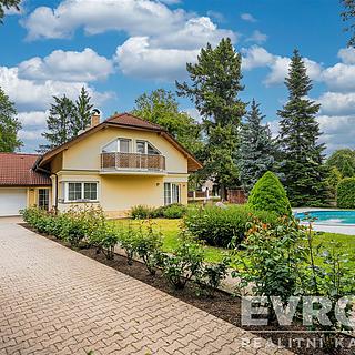 Prodej rodinného domu 350 m&sup2; Nymburk