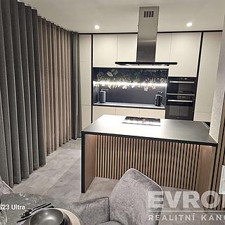 Pronájem bytu 3+kk 90 m&sup2; Vochov