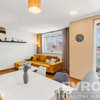 Prodej bytu 2+kk 68 m² Praha Radlice, Na Farkáně III