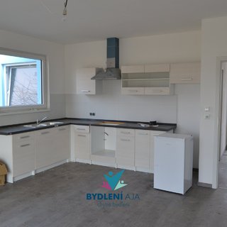 Prodej rodinného domu 90 m² Modlany, 