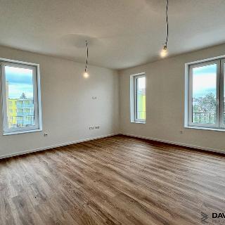 Pronájem bytu 2+kk 57 m² Nové Město na Moravě, Žďárská