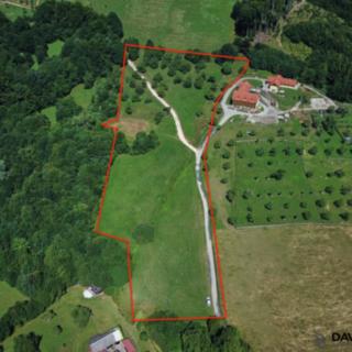 Prodej stavební parcely 2226 m² Vyškovec