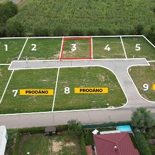 Prodej stavební parcely 600 m² Rajhrad