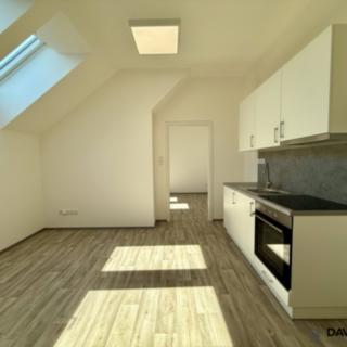 Pronájem bytu 2+kk 31 m² Rajhrad
