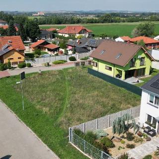 Prodej stavební parcely 711 m² Opatovice, Nová