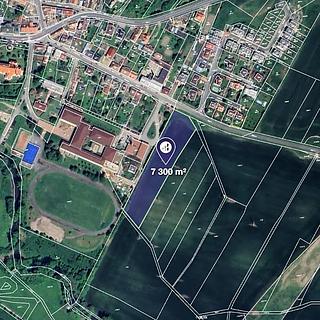 Prodej komerčního pozemku 2433 m&sup2; Sezemice