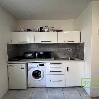 Prodej bytu 1+kk a garsoniéry 27 m² Sokolov, Sokolovská