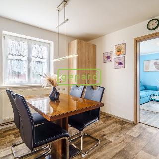 Prodej bytu 2+1 53 m² Hájek, 