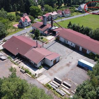 Prodej výrobního objektu 9 863 m² Pěnčín, 