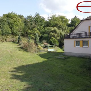 Prodej stavební parcely 1 014 m² Lhotky, 