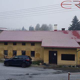 Prodej rodinného domu 300 m&sup2; Držkov