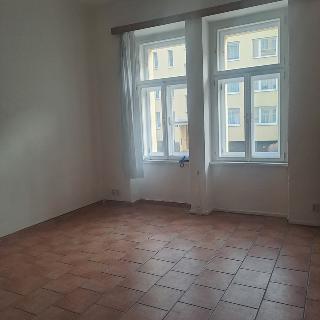 Pronájem kanceláře 41 m² Praha, Kubelíkova