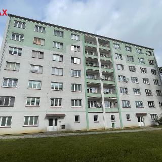 Prodej bytu 3+1 55 m² Rotava, Sídliště