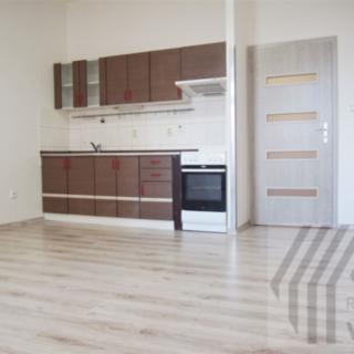 Pronájem bytu 2+kk 70 m² Pardubice, Jana Palacha