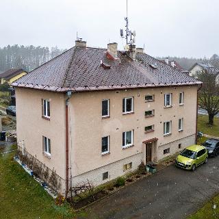 Prodej bytu 3+1 73 m² Voděrady, 