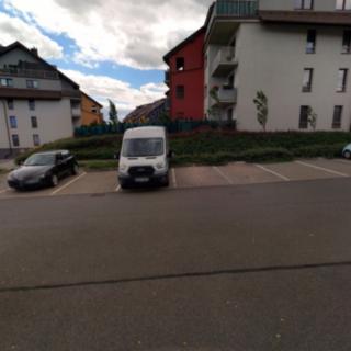 Pronájem parkovacího místa 12 m² Moravany