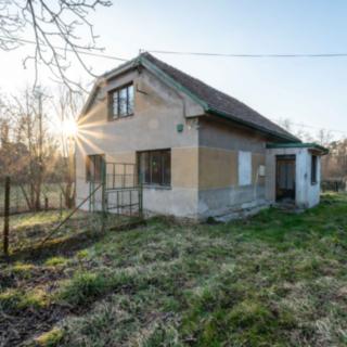 Prodej rodinného domu 143 m² Svojšice