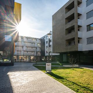 Prodej bytu 4+kk 111 m² Pardubice, Smilova