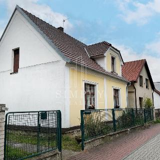 Prodej rodinného domu 130 m² Praha, Spotřebitelská