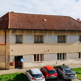 Prodej rodinného domu 190 m² Budyně nad Ohří, Školská