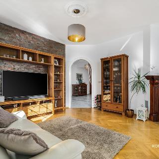 Prodej vily 562 m² Rudná, Na Panském