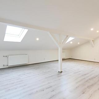 Pronájem bytu 4+kk 95 m&sup2; Ostrava