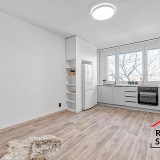 Pronájem bytu 3+kk 55 m&sup2; Karviná