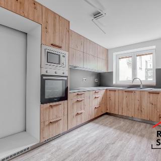 Pronájem bytu 2+1 60 m² Frýdek-Místek, Čs. červeného kříže