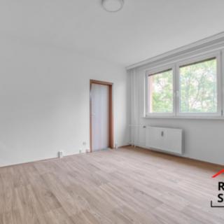 Pronájem bytu 2+1 43 m² Orlová, Karla Dvořáčka