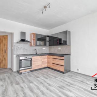Pronájem bytu 2+kk 44 m² Ostrava Poruba, Podroužkova