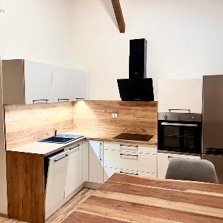 Pronájem bytu 3+kk 79 m² Brušperk