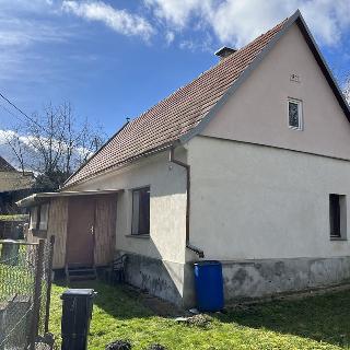 Prodej rodinného domu 120 m² Holedeč, 