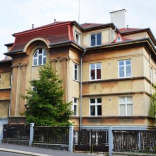 Prodej bytu 3+1 80 m² Teplice, Táborská