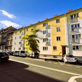 Prodej bytu 2+1 62 m² Teplice, Ruská