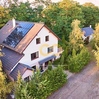 Prodej rodinného domu 288 m&sup2; Dobev