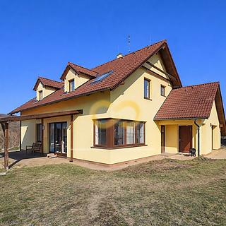 Prodej rodinného domu 239 m&sup2; Mořina