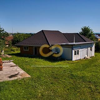 Prodej rodinného domu 180 m&sup2; Chvalovice