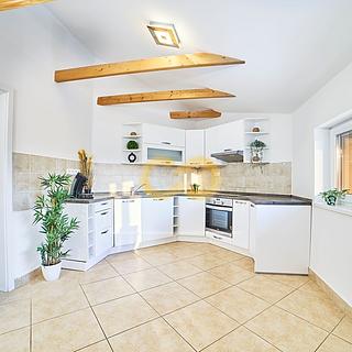 Prodej pokoje 150 m&sup2; Planá nad Lužnicí