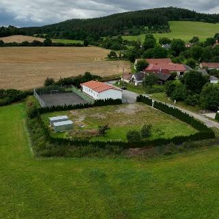 Prodej stavební parcely 1958 m² Těšovice