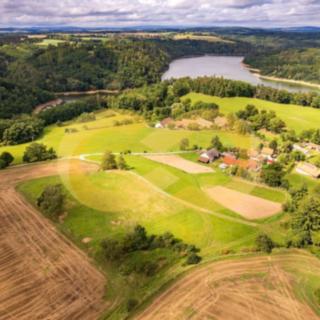 Prodej stavební parcely 3 137 m² Varvažov Zbonín